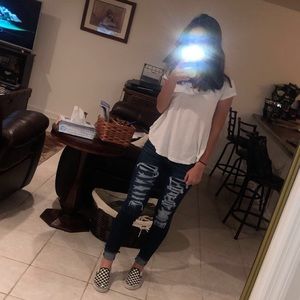 american eagle ripped jeans :)